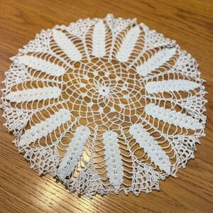 Vintage Hand Crocheted Artistic 17 3/4” Doily.